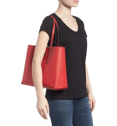 Shop Fendi Logo Leather Shopper - Red In Fiamma/ Taupe