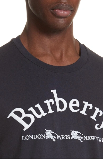 Shop Burberry Pairi City Logo T-shirt In Navy