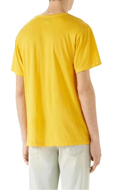 Shop Gucci Vintage Wash Logo T-shirt In Yellow
