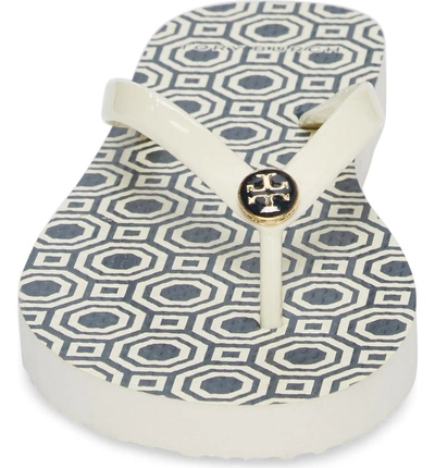 Shop Tory Burch Thin Flip Flop In Perfect Ivory/ Octagon Square