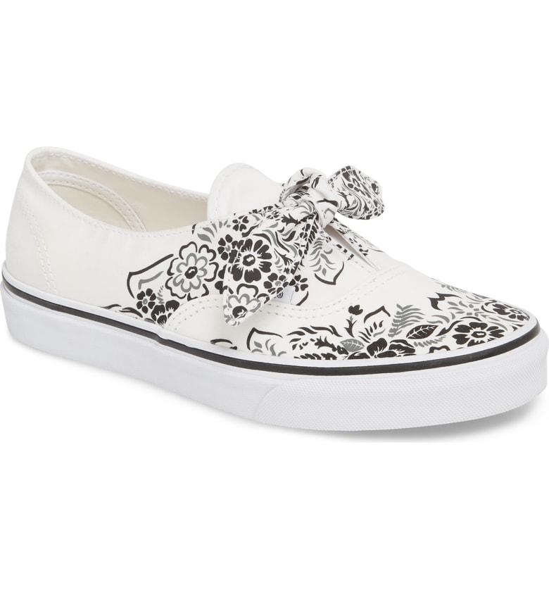 Kan ignoreres økse Kemi Vans Ua Authentic Knotted Floral Bandana Slip-on Sneaker In Marshmallow |  ModeSens