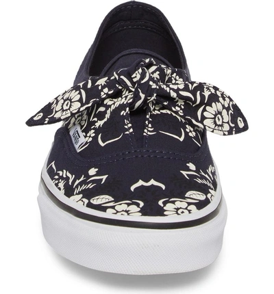 Vans floral 2024 bandana authentic knotted