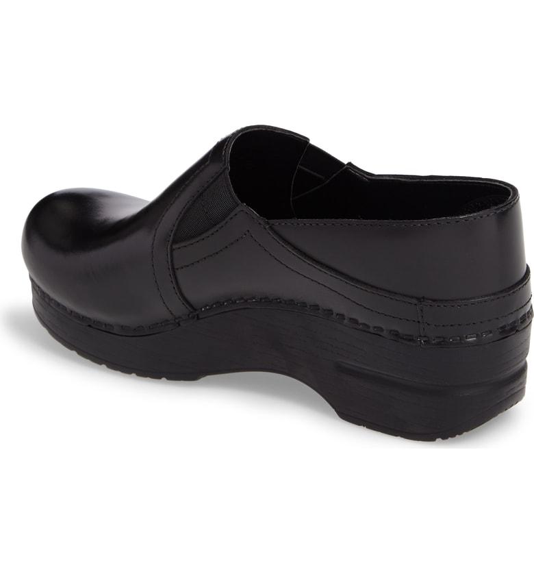 dansko pepper clog