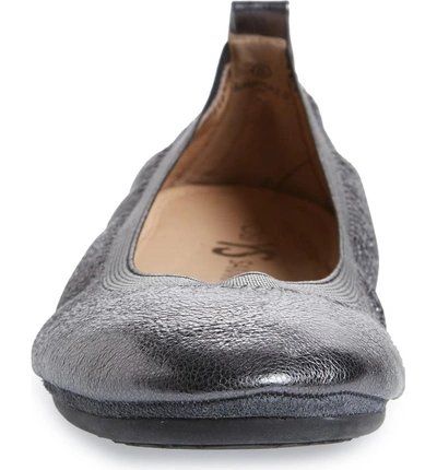 Shop Yosi Samra Samara Foldable Ballet Flat In Pewter Leather