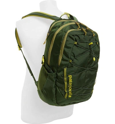 Shop Patagonia 30l Chacabuco Backpack - Green In Glades Green
