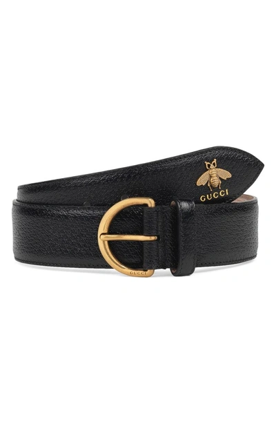 Shop Gucci Bee Pendant Leather Belt In Black