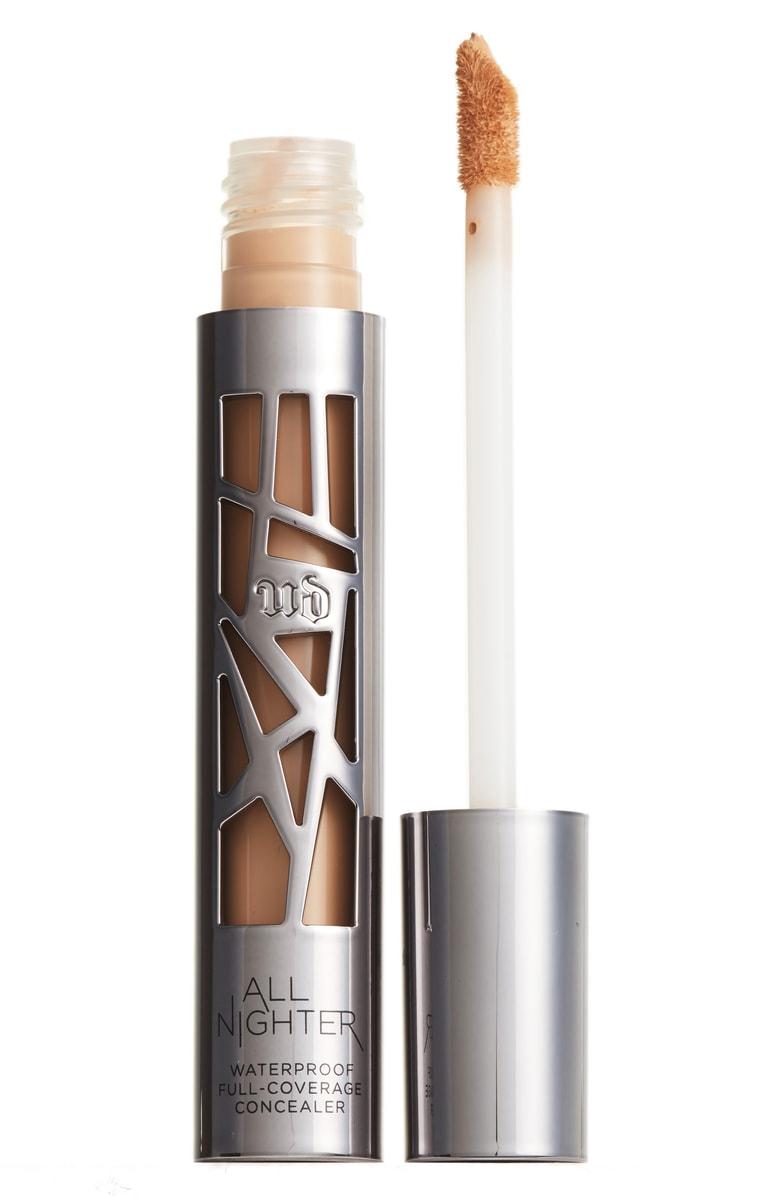 URBAN DECAY Weightless Complete Coverage Concealer (0.16 