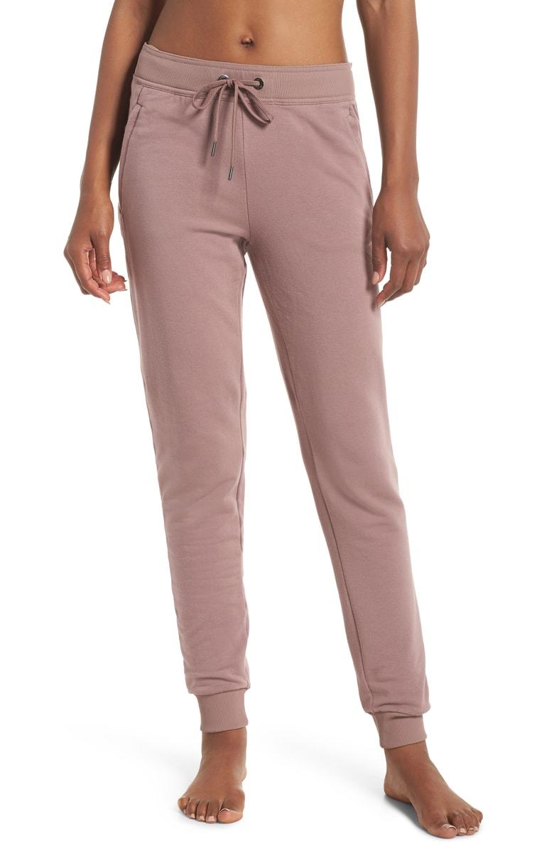 alo yoga sweatpants