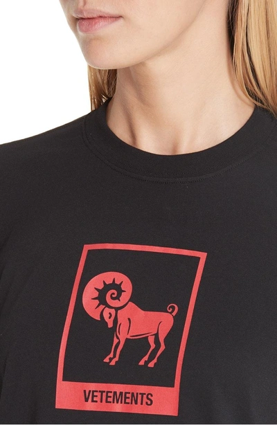 Shop Vetements Horoscope T-shirt In Black/ Aries