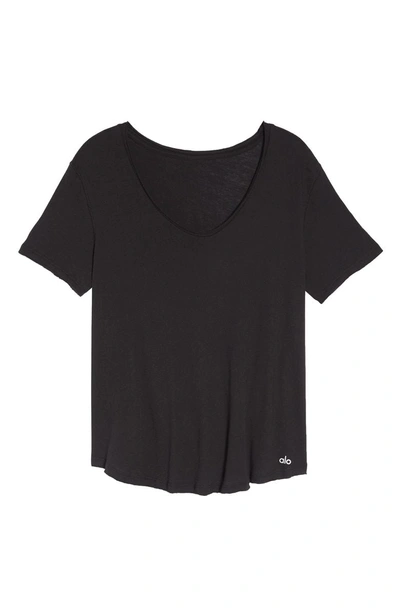 Shop Alo Yoga Playa Tee In Black