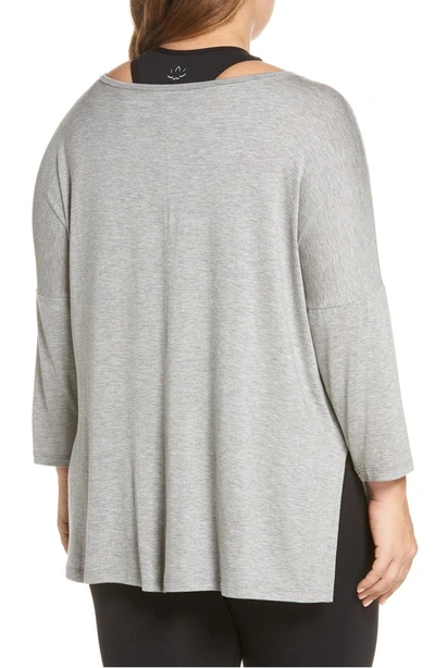 Shop Beyond Yoga Slink It Boxy Pullover In Light Heather Gray