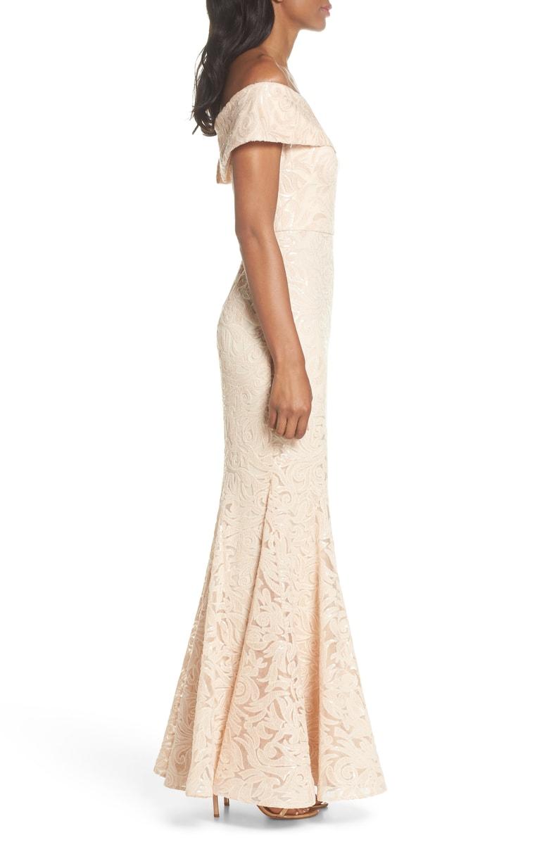 eliza j trumpet gown