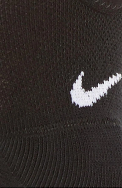 Shop Nike 3-pack No-show Socks In Black/white