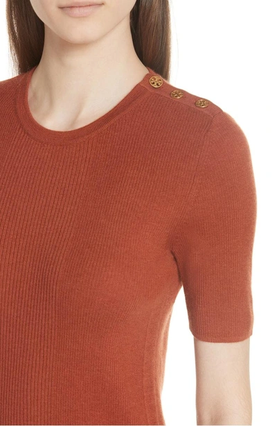 Shop Tory Burch Taylor Ribbed Cashmere Sweater In Desert Spice