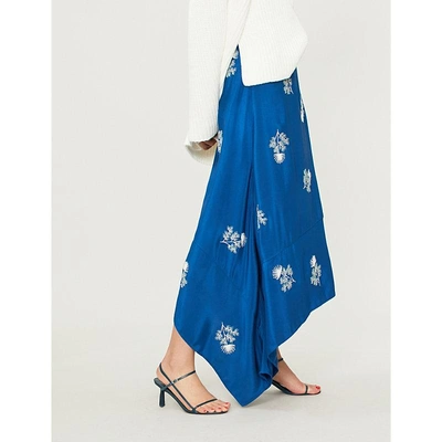 Shop Erdem Zora 花的-绣花 丝-缎 裙子 In Blue/multi