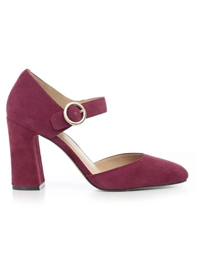 Alana Closed Toe Pumps In Mulberry