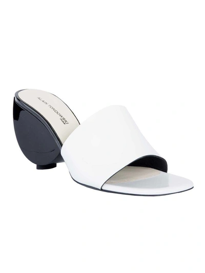 Shop Alain Tondowski Sandal With Round Heel In Bianco Nero
