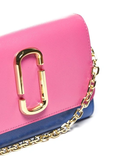 Shop Marc Jacobs Snapshot Chain Wallet In Fuxia Blu