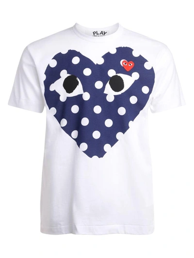 Shop Comme Des Garçons Play White T-shirt With Blue Polka Dot Heart In Bianco