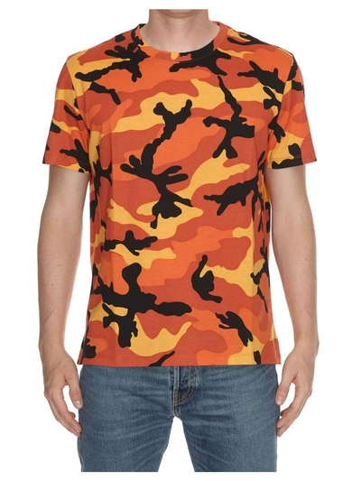 Shop Valentino Camouflage Print T-shirt In Camou Orange