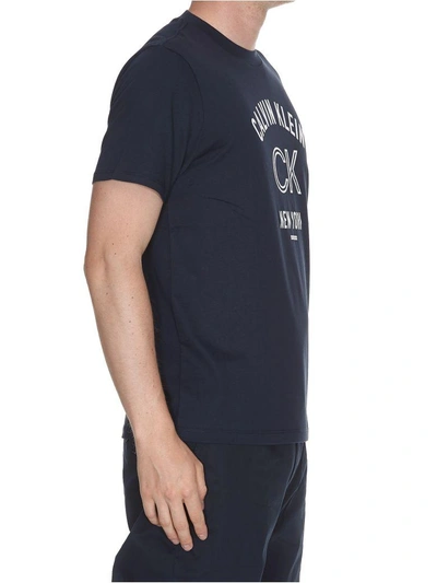 Shop Calvin Klein T-shirt In Navy Blazer