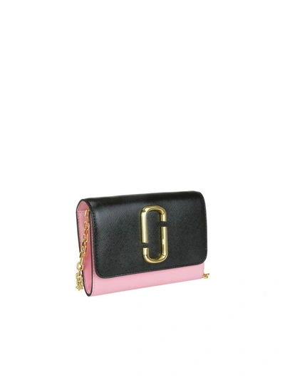 Shop Marc Jacobs Snapshot Chain Wallet In Black/baby Pink