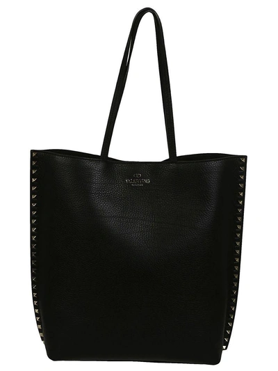 Shop Valentino Rockstud Shopper Bag In 0no Black