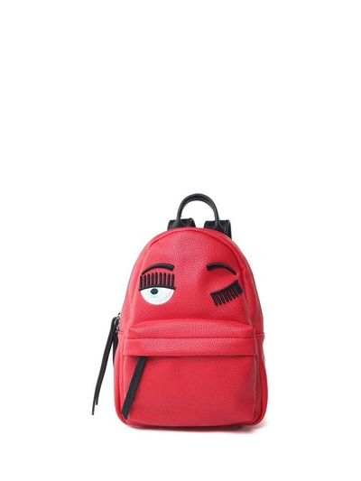 Shop Chiara Ferragni Flirting Eye Faux-leather Small Backpack In Rosso