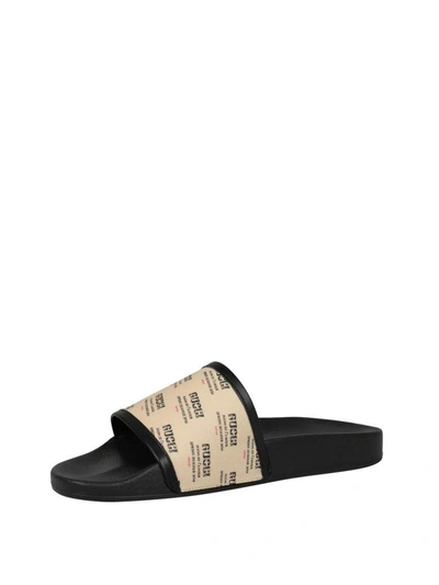Shop Gucci Invite Print Sandals In Nero