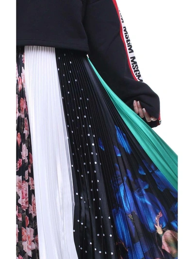 Shop Msgm Printed Plissè-satin Midi Skirt In Nero