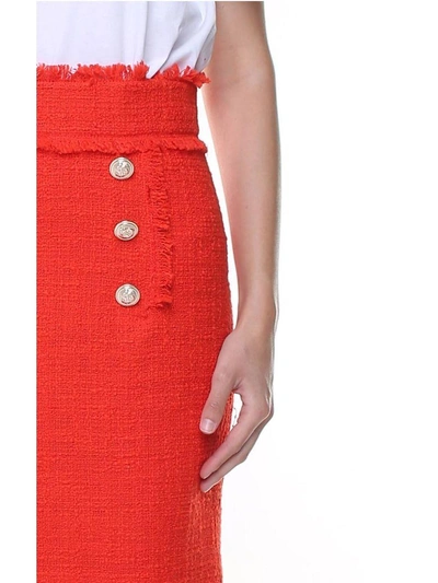 Shop Msgm Fringed Cotton-tweed Skirt In Rosso