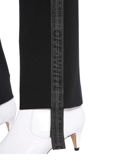 Shop Off-white Cropped Trousers In Nero