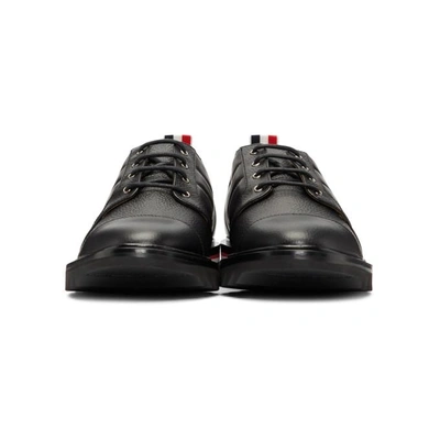 THOM BROWNE 黑色绗缝鞋头布洛克鞋