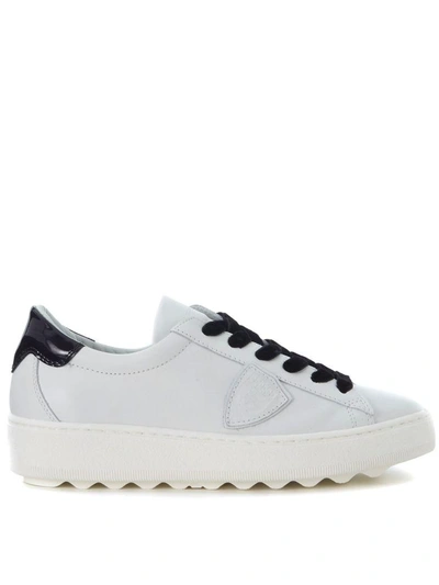 Shop Philippe Model Madeleine Black And White Leather Sneaker In Bianco