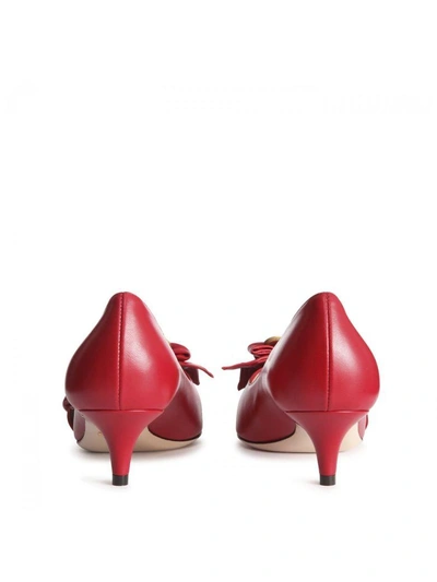 Shop Gucci Bow-detailed Pumps In Hibiscus Red