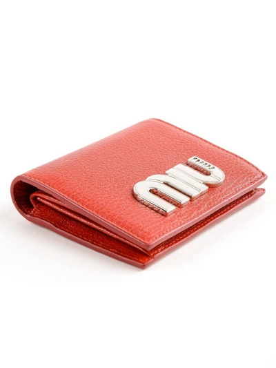 Shop Miu Miu Logo Wallet In 68z Fuoco