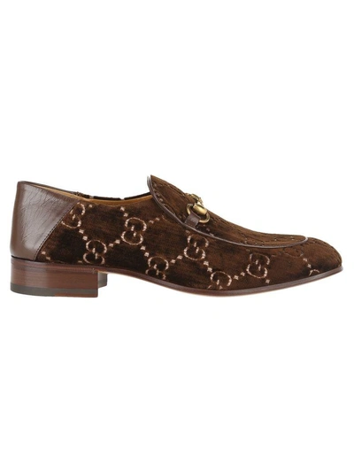 Shop Gucci Mocassino Mister Gg Supreme In Brown