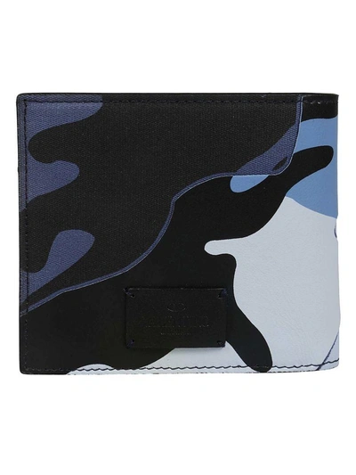 Shop Valentino Camouflage Bifold Wallet In Nul Bluette Light Indaco Nero