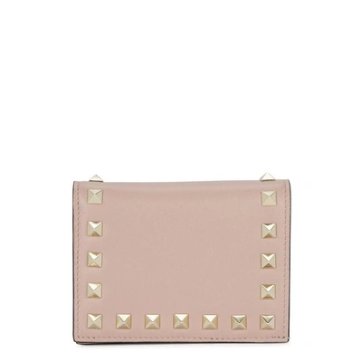 Shop Valentino Rockstud Blush Leather Wallet In Nude