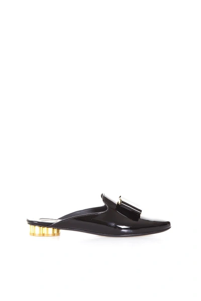 Shop Ferragamo Black Sciacca Sliders In Leather