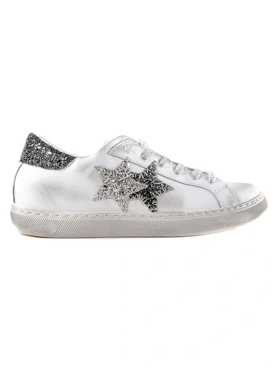 2star 2 Star Logo Stars Sneakers In Bianco/silver | ModeSens