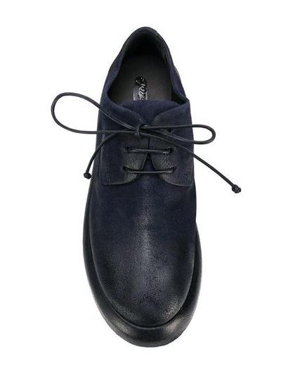 laced-up brogues