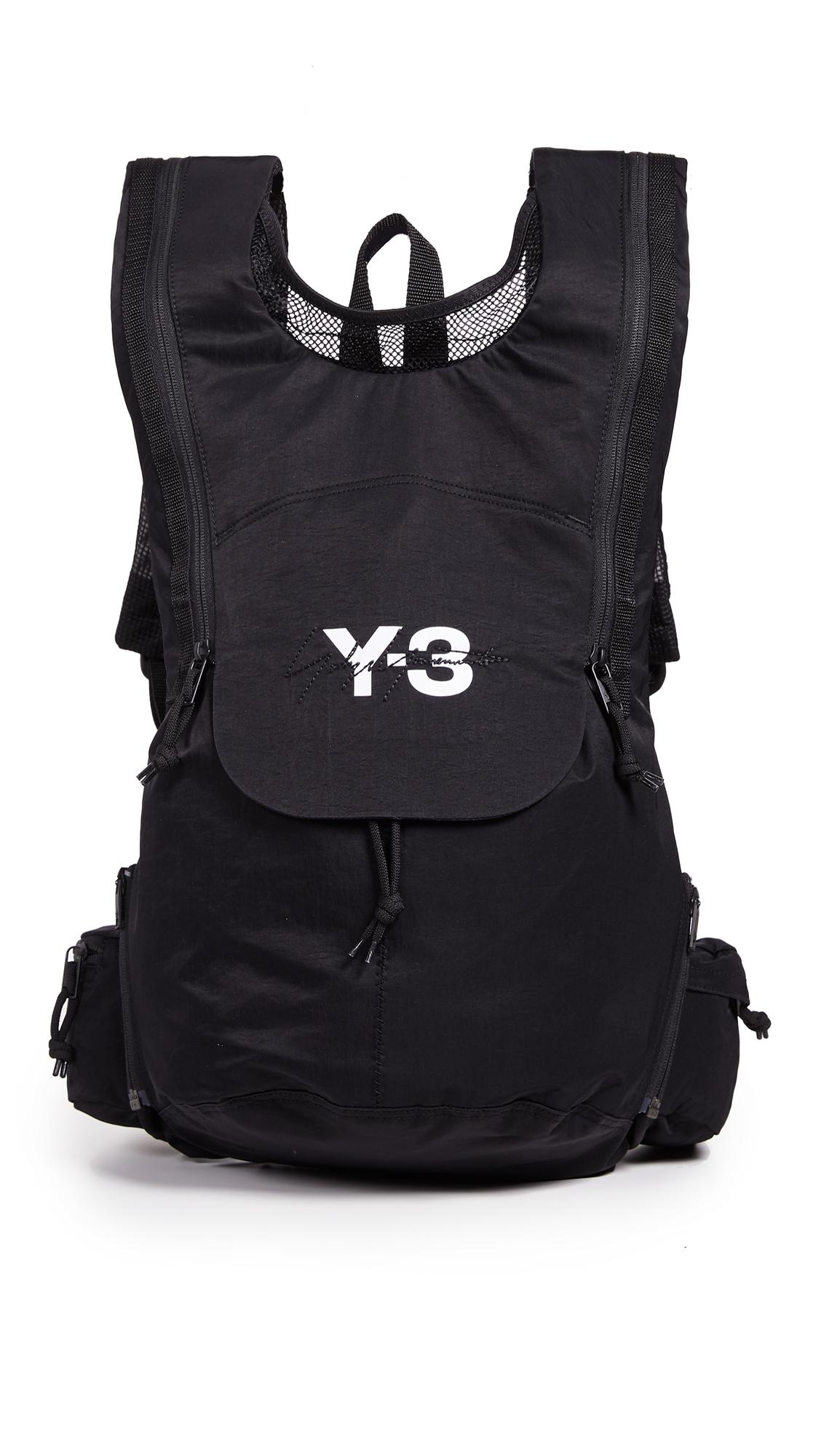 y3 running backpack
