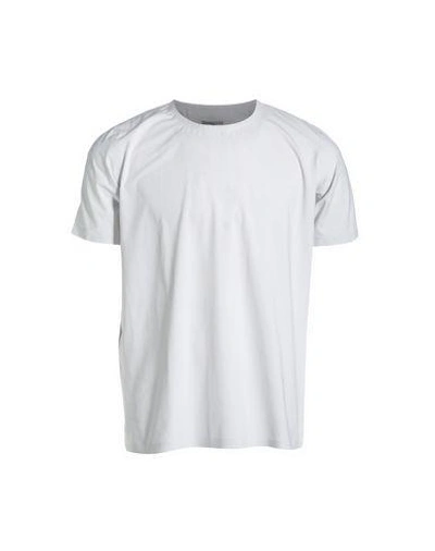 Shop Descente T-shirt In Light Grey