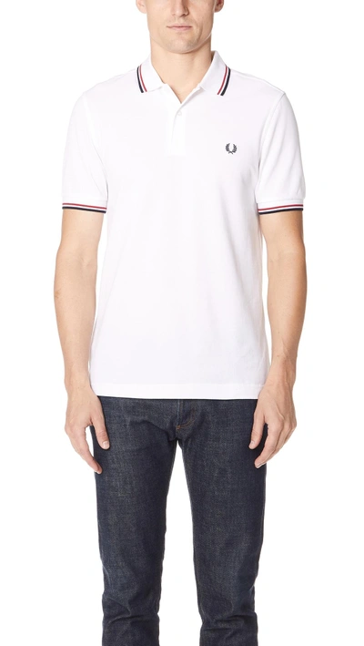 Shop Fred Perry Shirt White/red/navy