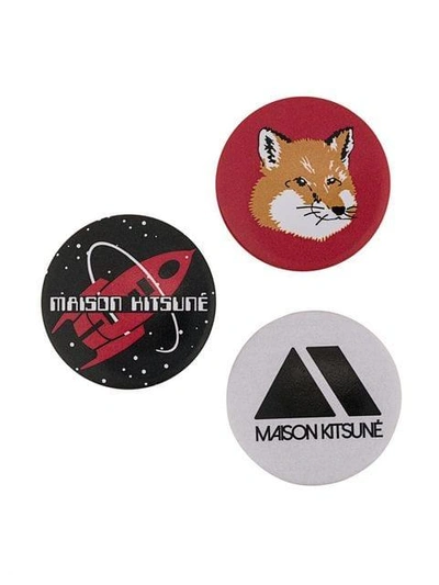 Shop Maison Kitsuné Set Of Three Badges - Black