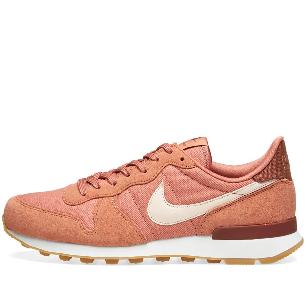 nike blush internationalist suede trainers nike blush internationalist suede trainers