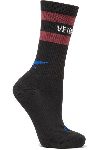 Shop Vetements + Reebok Intarsia Ribbed Cotton-blend Socks In Black