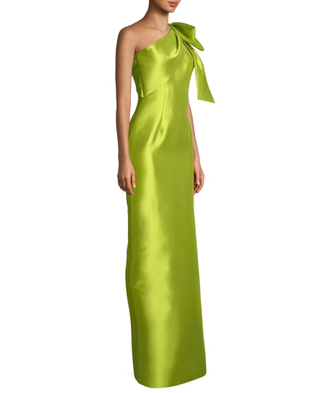 bow shoulder gown
