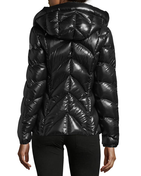 Akebia hooded wave puffer jacket sale